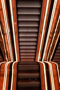 escalator lights in dream